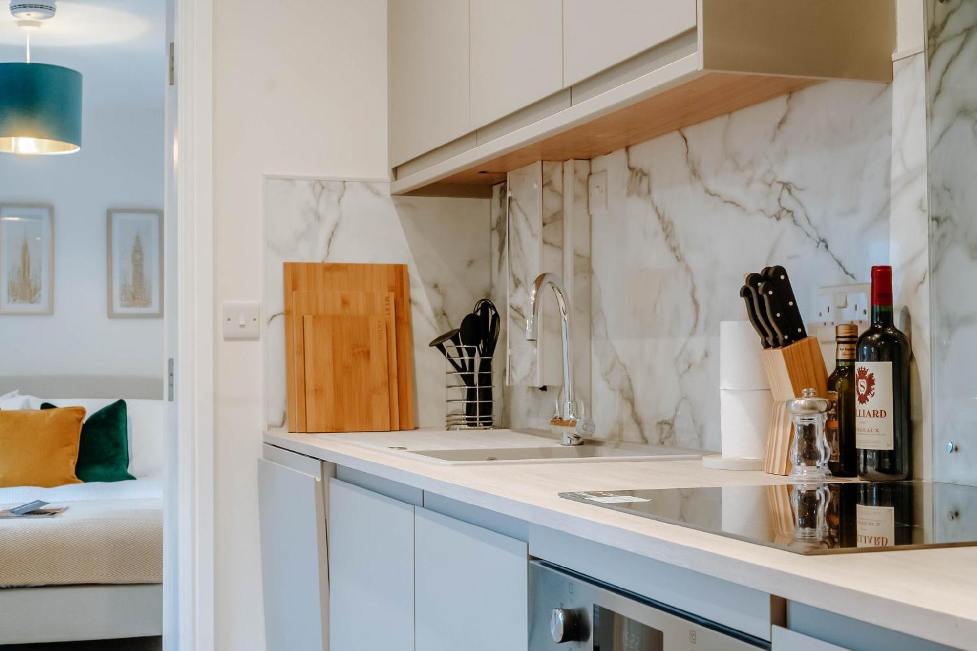 Mayfield Two - Central Harrogate Apartment Exterior photo